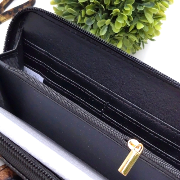 🆕 Wristlets Animal Print - Picture 8 of 9